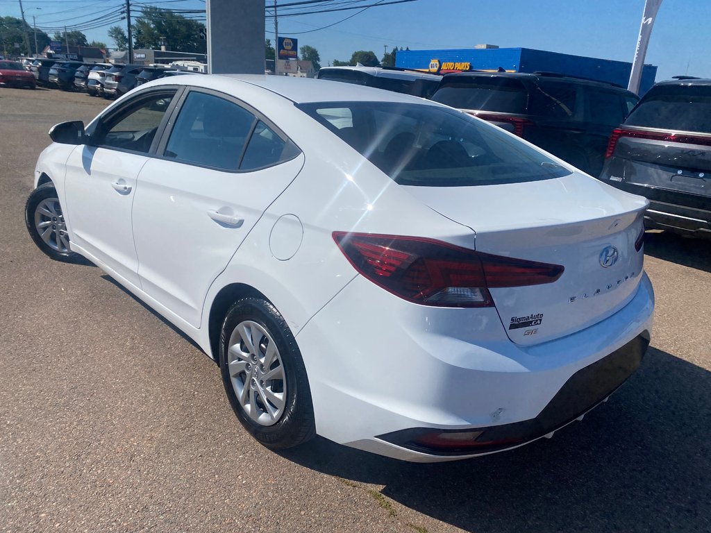 2020 Hyundai ELANTRA Essential | Cam | USB | HtdSeats | Bluetooth in Amherst, Nova Scotia - 5 - w1024h768px