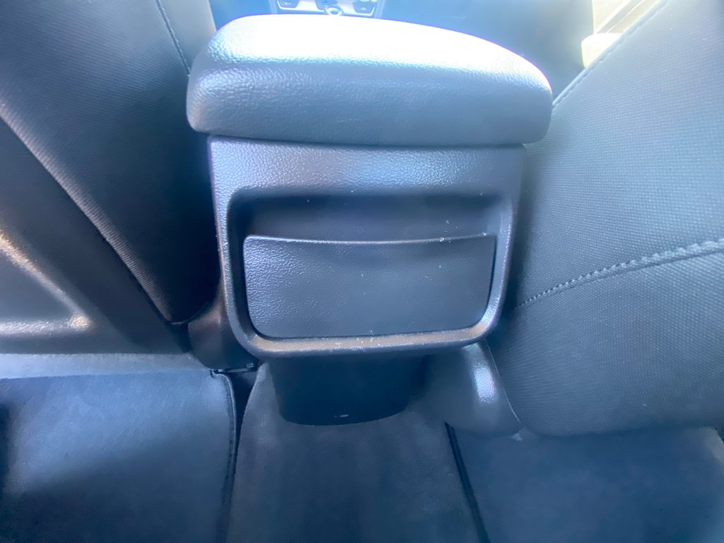 2020 Hyundai ELANTRA Essential | Cam | USB | HtdSeats | Bluetooth in Amherst, Nova Scotia - 22 - w1024h768px
