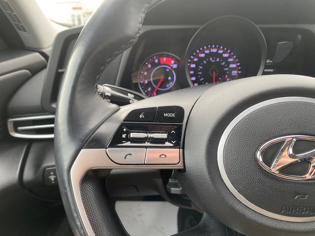 2023 Hyundai Elantra Preferred | Cam | USB | HtdSeat | Warranty to 2028 in Amherst, Nova Scotia - 26 - w1024h768px