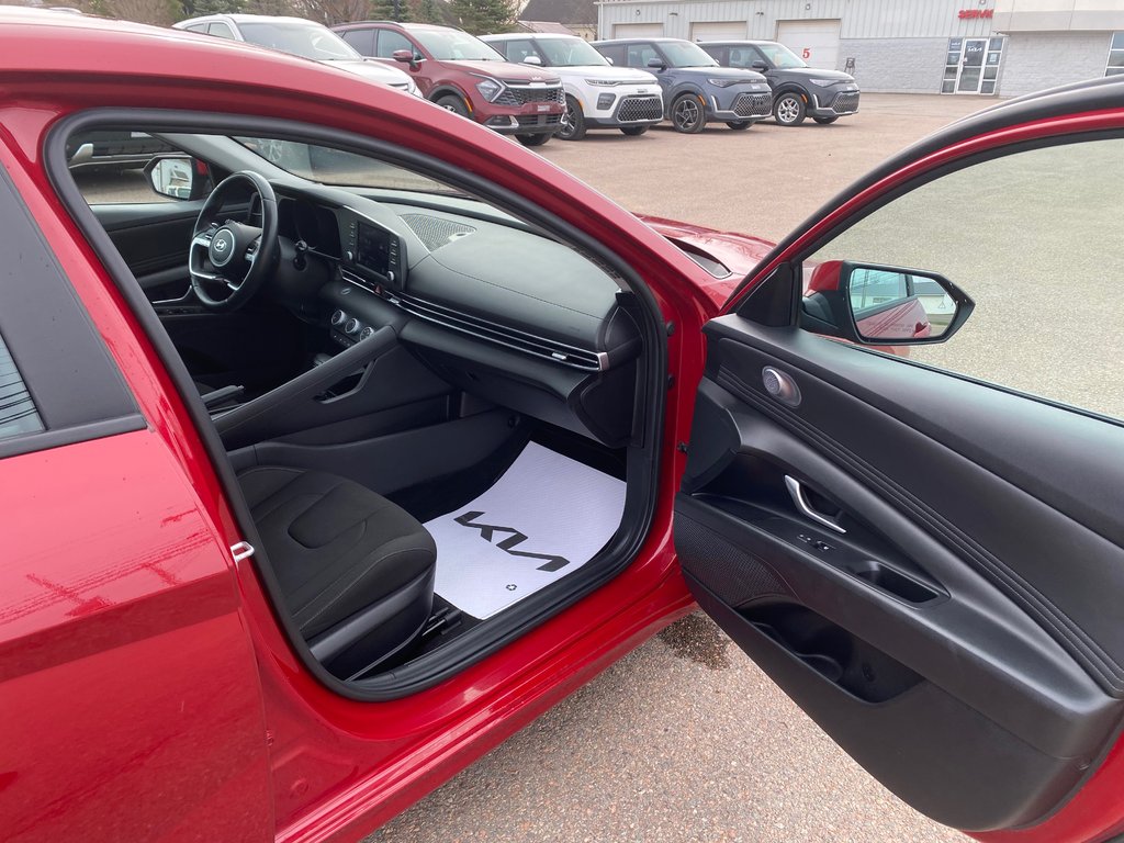 2023 Hyundai Elantra Preferred | Cam | USB | HtdSeat | Warranty to 2028 in Amherst, Nova Scotia - 49 - w1024h768px