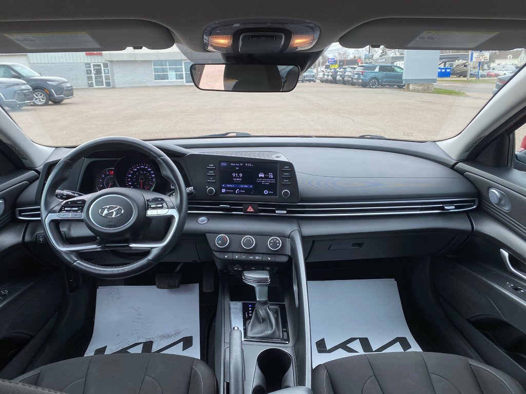 2023 Hyundai Elantra Preferred | Cam | USB | HtdSeat | Warranty to 2028 in Amherst, Nova Scotia - 43 - w1024h768px