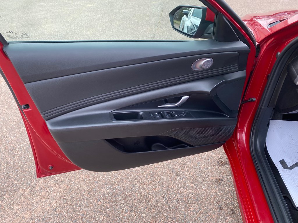 2023 Hyundai Elantra Preferred | Cam | USB | HtdSeat | Warranty to 2028 in Amherst, Nova Scotia - 21 - w1024h768px