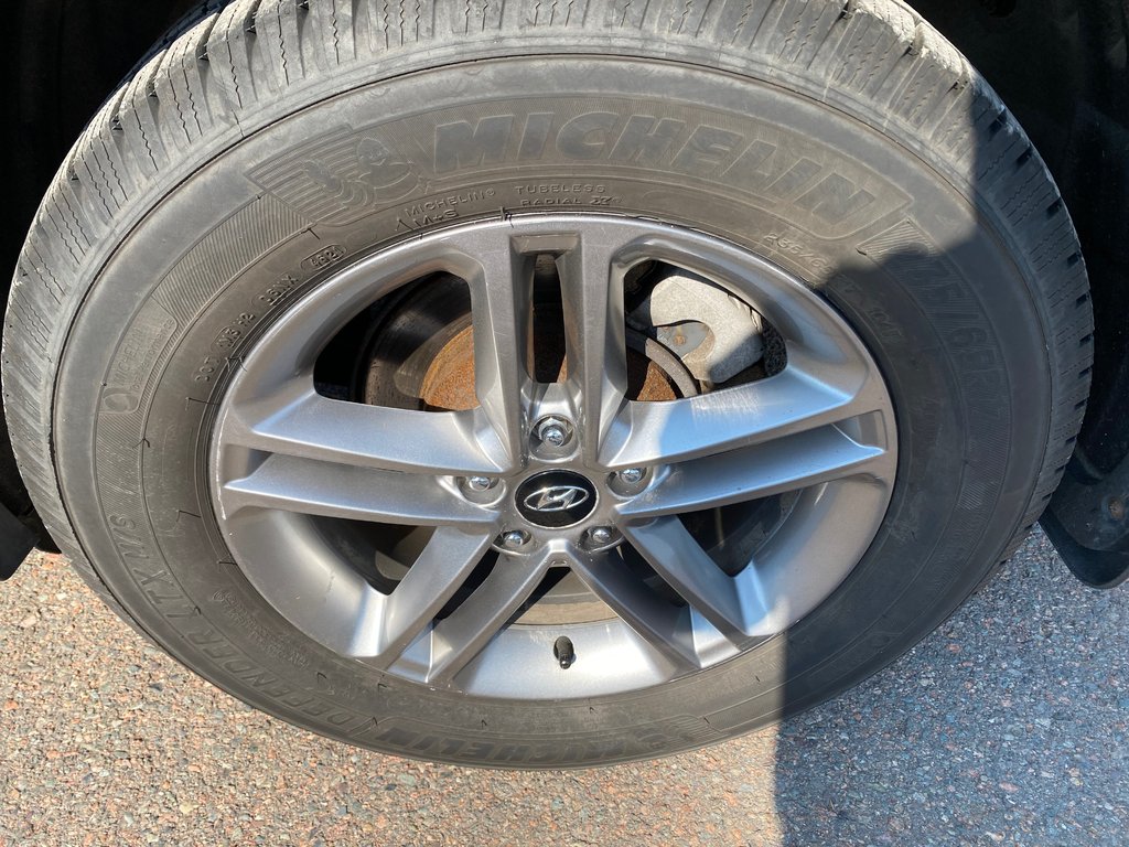 2017 Hyundai Santa Fe Sport Premium in Amherst, Nova Scotia - 11 - w1024h768px