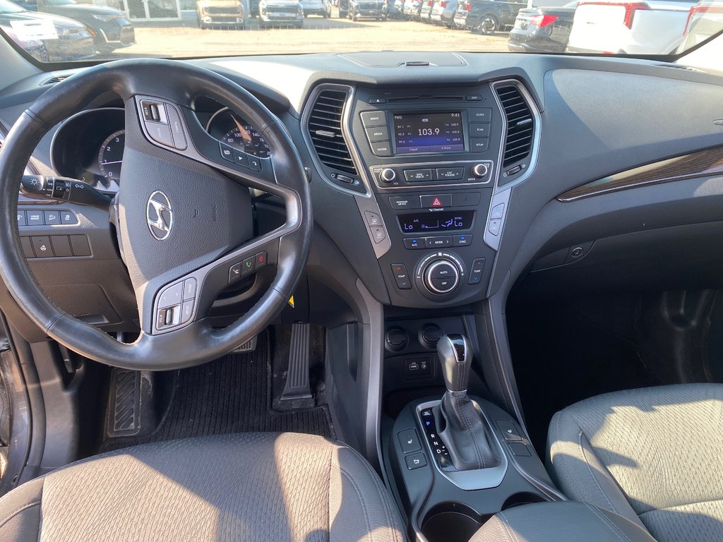 2017 Hyundai Santa Fe Sport Premium in Amherst, Nova Scotia - 25 - w1024h768px