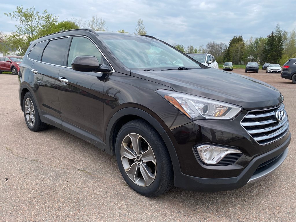 Hyundai Santa Fe XL Premium 2016 à Amherst, Nouvelle-Écosse - 10 - w1024h768px