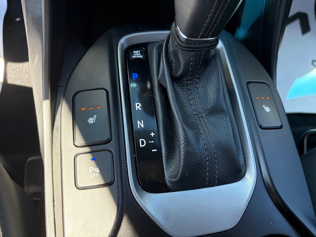 2016 Hyundai Santa Fe XL Premium | 7-Pass | Cam | HtdWheel | USB | Keyless in Amherst, Nova Scotia - 30 - w1024h768px