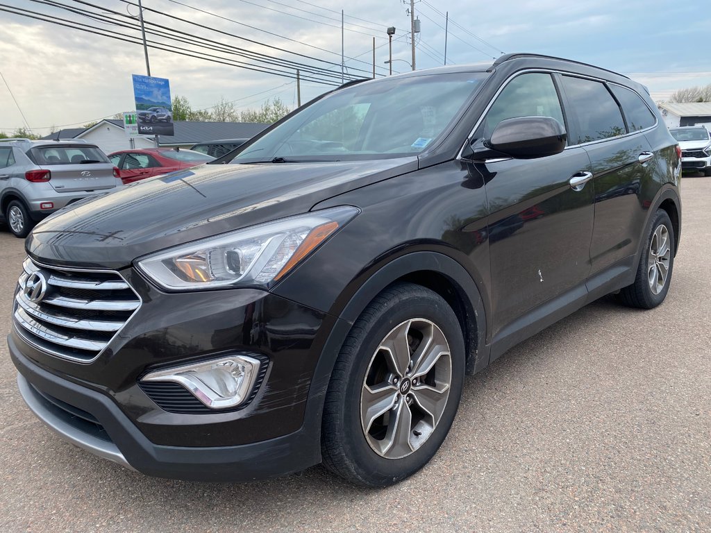 Hyundai Santa Fe XL Premium 2016 à Amherst, Nouvelle-Écosse - 9 - w1024h768px