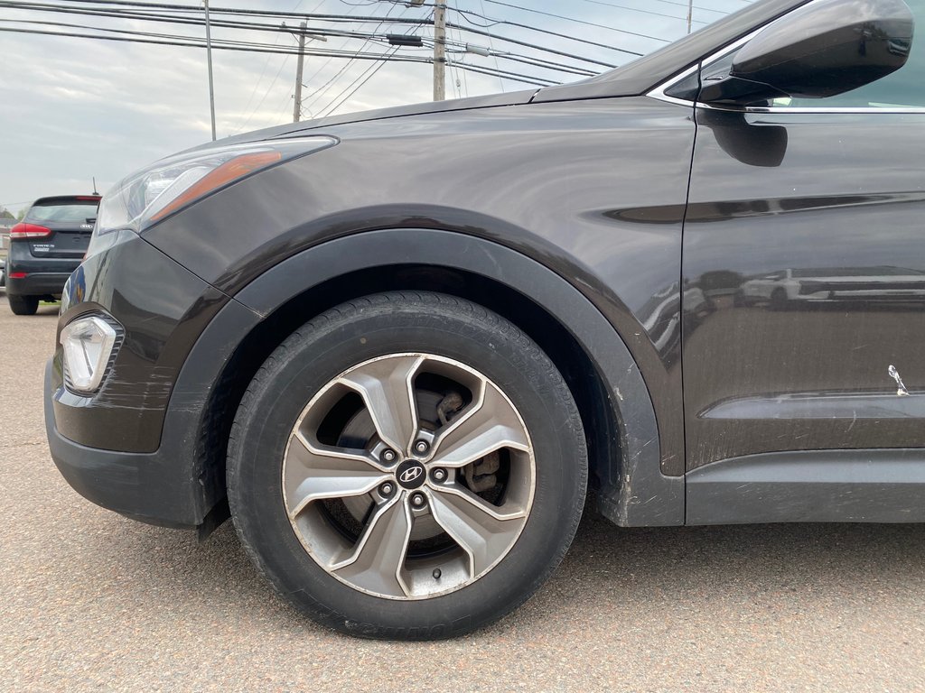 Hyundai Santa Fe XL Premium 2016 à Amherst, Nouvelle-Écosse - 7 - w1024h768px