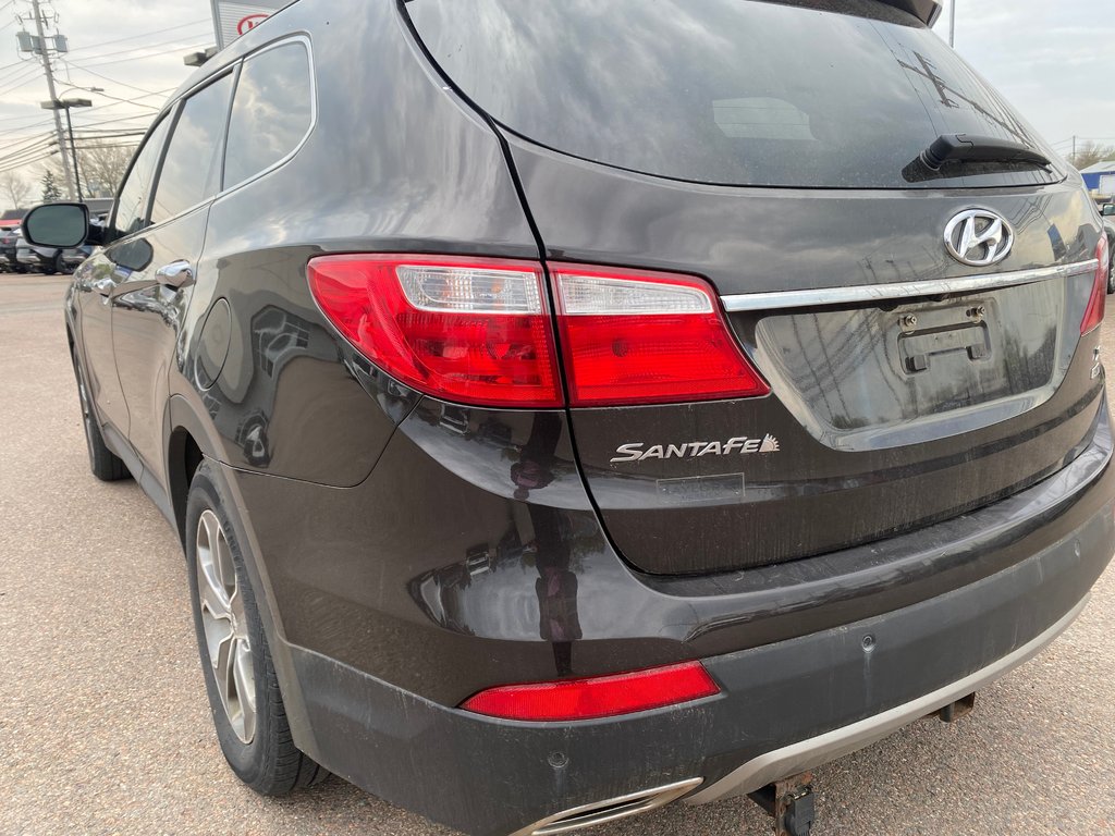 Hyundai Santa Fe XL Premium 2016 à Amherst, Nouvelle-Écosse - 11 - w1024h768px