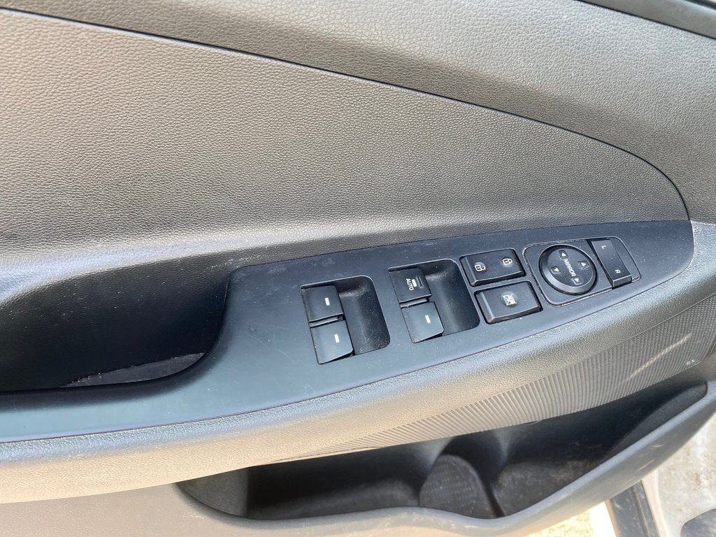 Hyundai Tucson Urban | Leather | SunRoof | Cam | USB | Bluetooth 2020 à Amherst, Nouvelle-Écosse - 30 - w1024h768px
