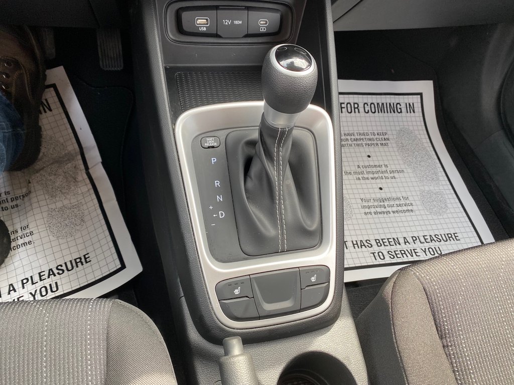 Hyundai VENUE Essential | Cam | USB | HtdSeat | Warranty to 2029 2023 à Amherst, Nouvelle-Écosse - 25 - w1024h768px