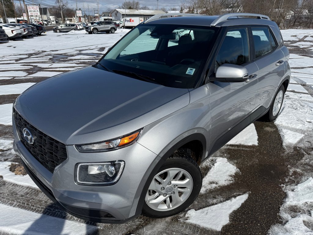 2024 Hyundai Venue Preferred | Cam | USB | HtdSeat | Warranty to 2029 in Bridgewater, New Brunswick - 7 - w1024h768px
