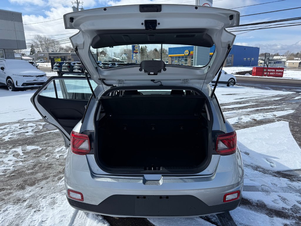 2024 Hyundai Venue Preferred | Cam | USB | HtdSeat | Warranty to 2029 in Bridgewater, New Brunswick - 17 - w1024h768px