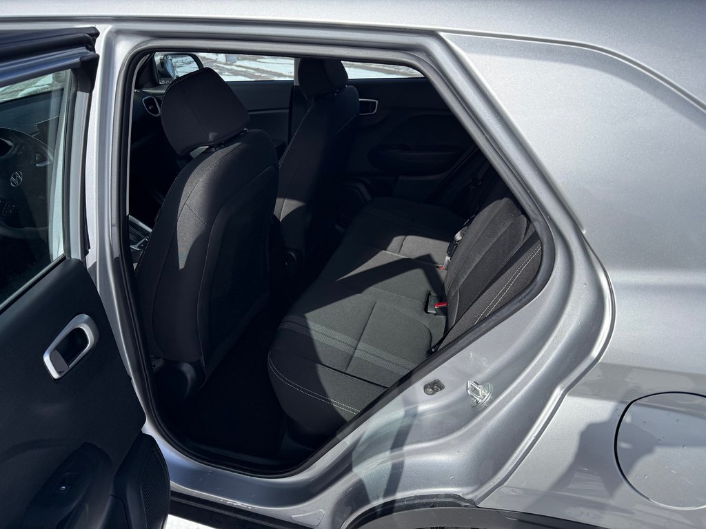 2024 Hyundai Venue Preferred | Cam | USB | HtdSeat | Warranty to 2029 in Bridgewater, New Brunswick - 25 - w1024h768px