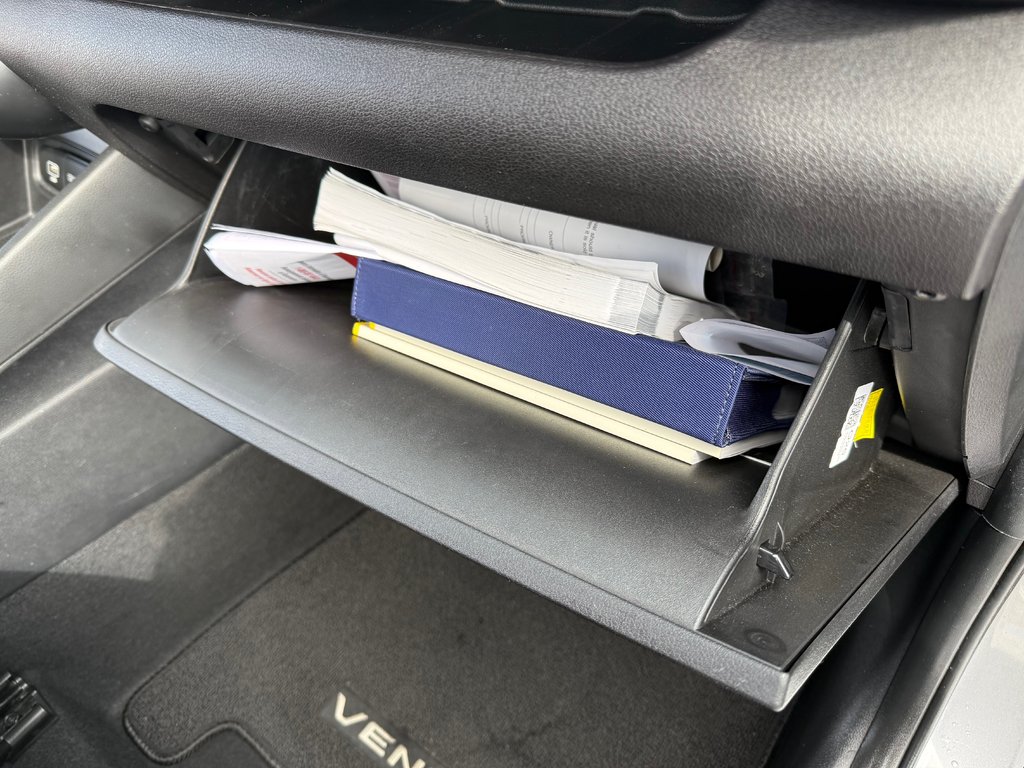 2024 Hyundai Venue Preferred | Cam | USB | HtdSeat | Warranty to 2029 in Bridgewater, New Brunswick - 63 - w1024h768px