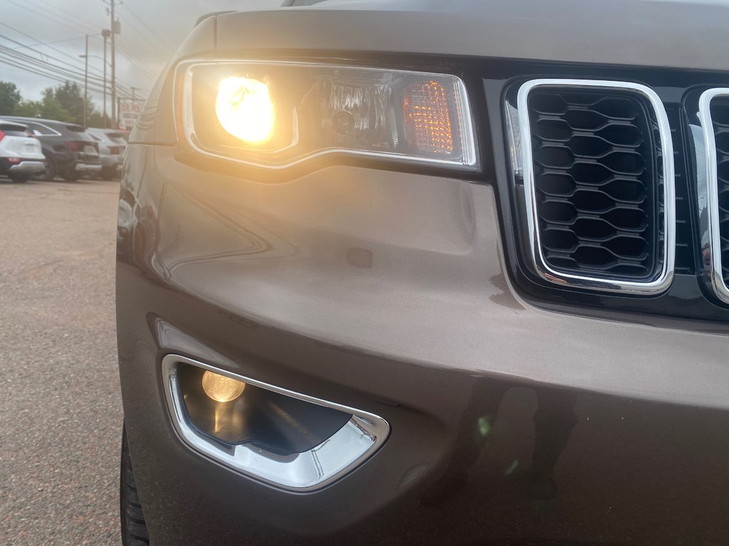 2021 Jeep GRAND CHEROKEE LAREDO in Amherst, Nova Scotia - 21 - w1024h768px