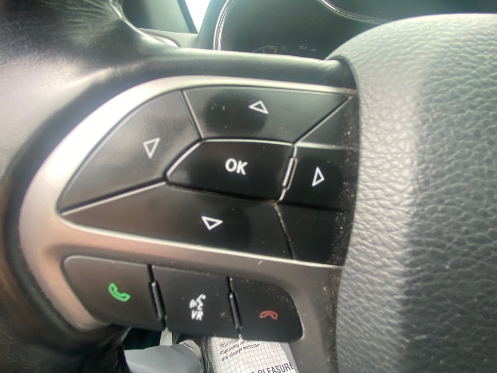2021 Jeep GRAND CHEROKEE LAREDO in Amherst, Nova Scotia - 34 - w1024h768px