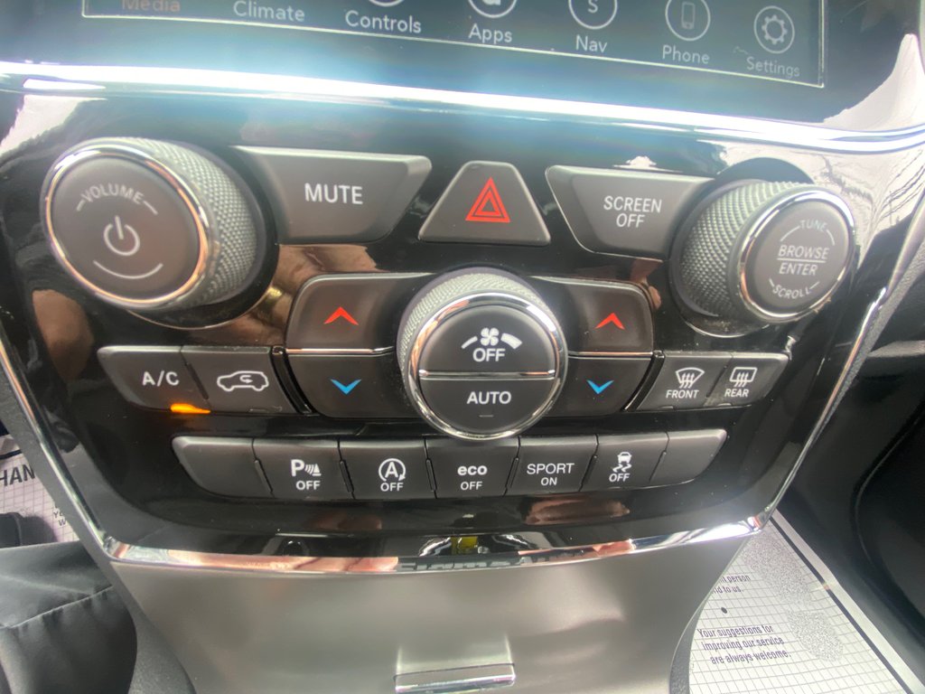 2021 Jeep GRAND CHEROKEE LAREDO in Amherst, Nova Scotia - 40 - w1024h768px