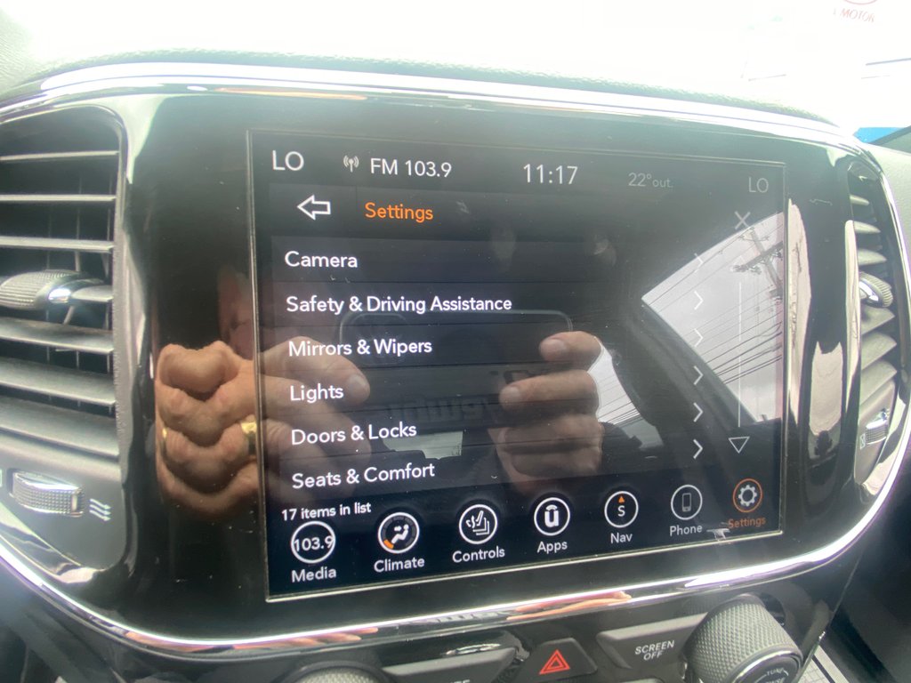2021 Jeep GRAND CHEROKEE LAREDO in Amherst, Nova Scotia - 47 - w1024h768px