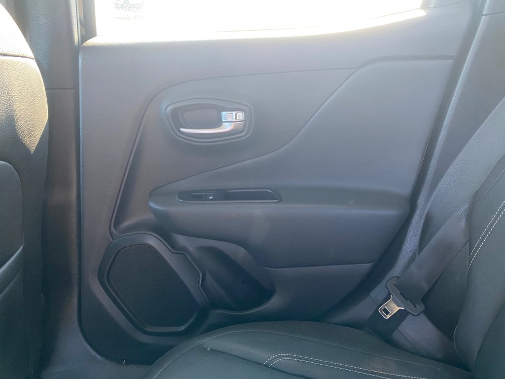 2019 Jeep Renegade Limited | Leather | Nav | Cam | USB | HtdWheel in Hebbville, Nova Scotia - 50 - w1024h768px