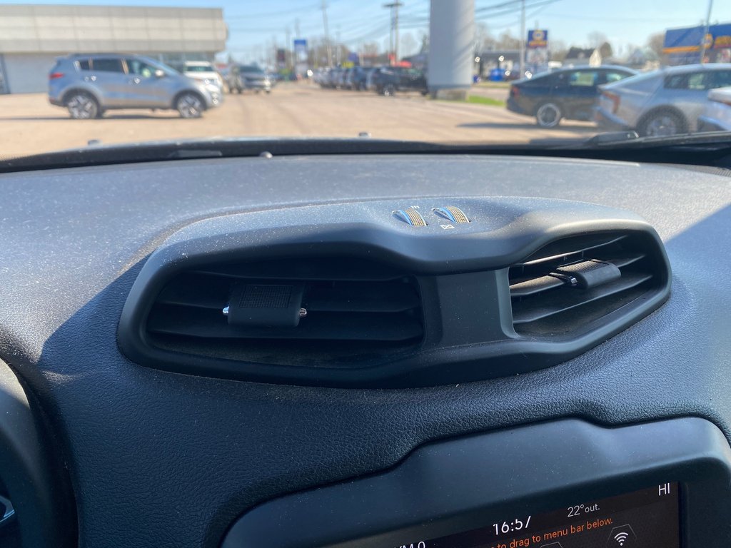 2019 Jeep Renegade Limited | Leather | Nav | Cam | USB | HtdWheel in Hebbville, Nova Scotia - 21 - w1024h768px