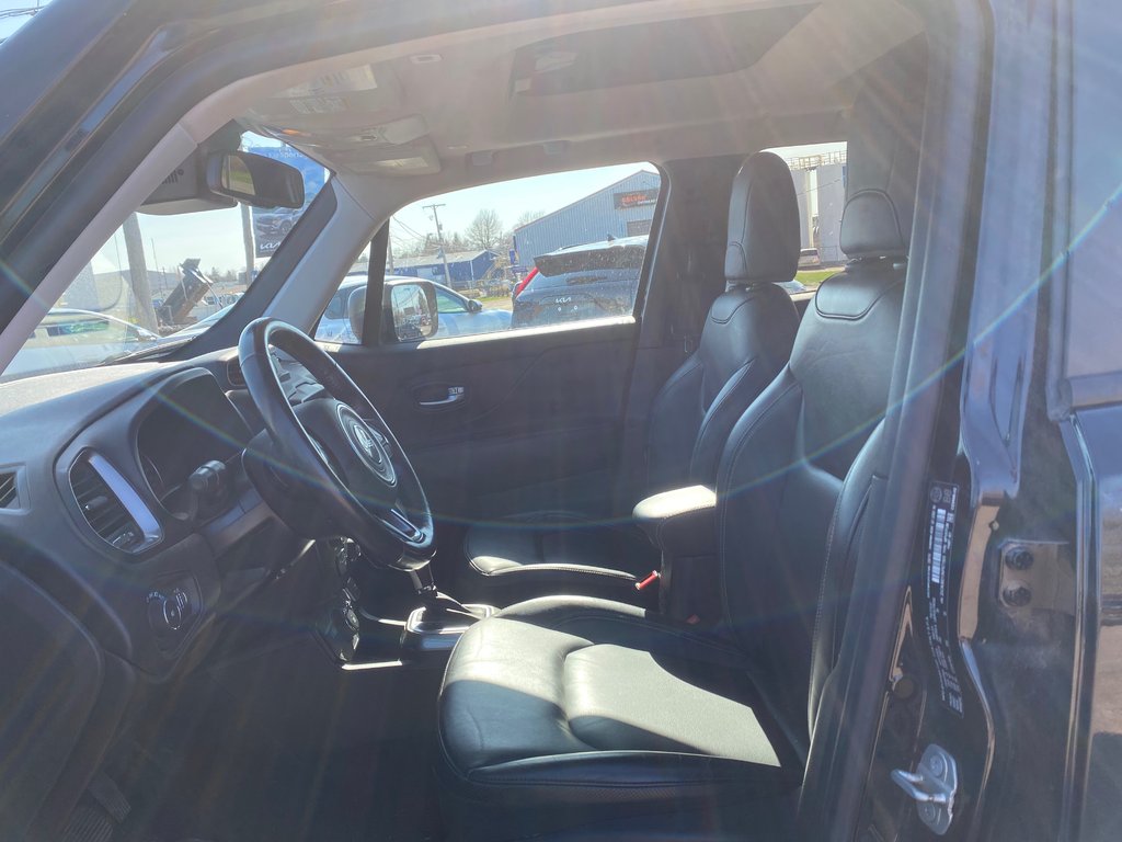 2019 Jeep Renegade Limited | Leather | Nav | Cam | USB | HtdWheel in Hebbville, Nova Scotia - 17 - w1024h768px