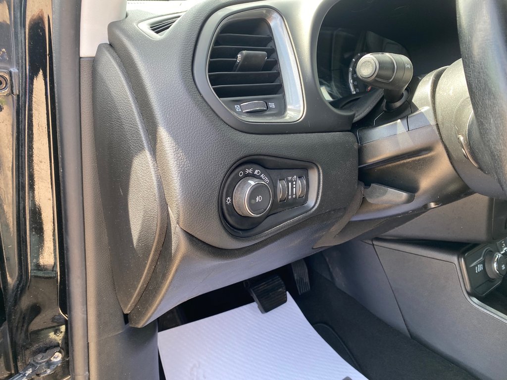Jeep Renegade Limited | Leather | Nav | Cam | USB | HtdWheel 2019 à Amherst, Nouvelle-Écosse - 23 - w1024h768px
