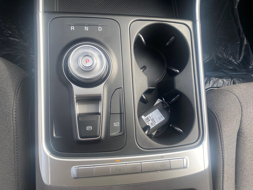 2027 Kia Carnival Hybrid LX | HEV | Cam | USB | HtdSeats | Warranty to 2034 in Amherst, Nova Scotia - 40 - w1024h768px