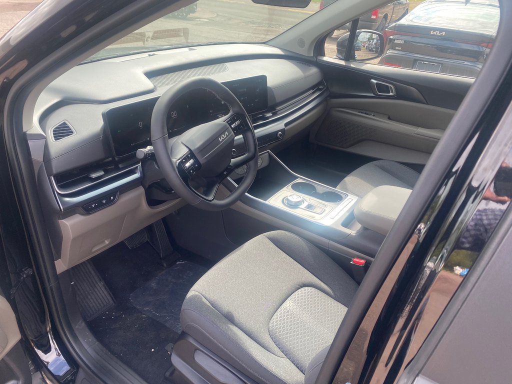 2027 Kia Carnival Hybrid LX | HEV | Cam | USB | HtdSeats | Warranty to 2034 in Amherst, Nova Scotia - 29 - w1024h768px