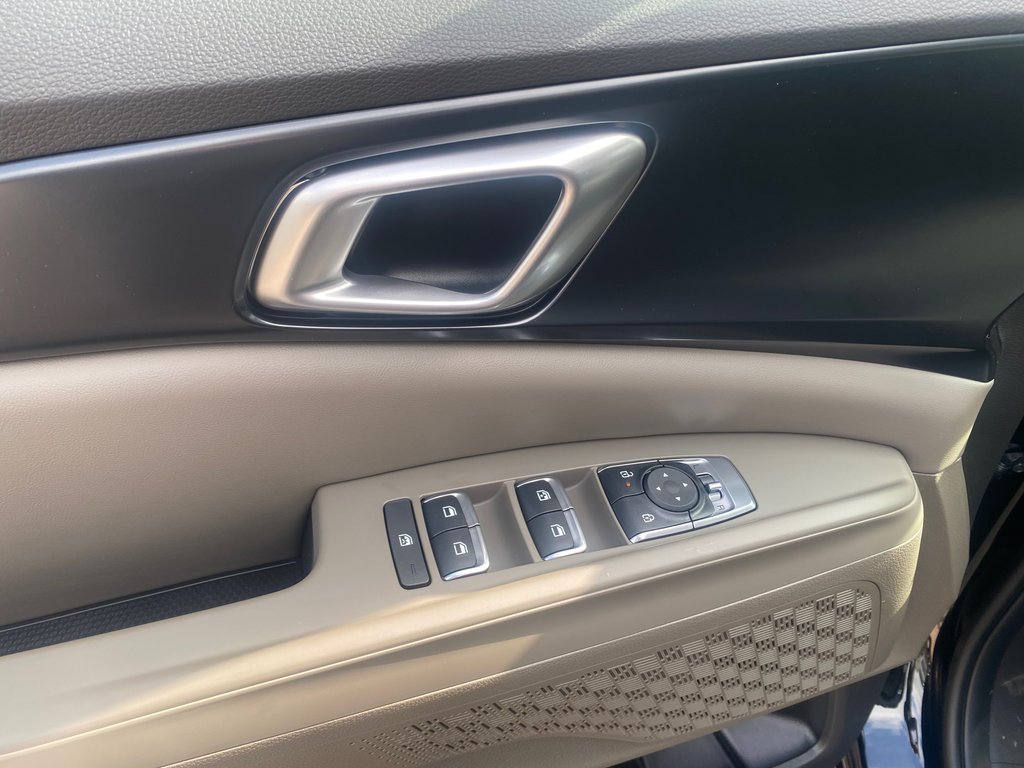2027 Kia Carnival Hybrid LX | HEV | Cam | USB | HtdSeats | Warranty to 2034 in Amherst, Nova Scotia - 25 - w1024h768px