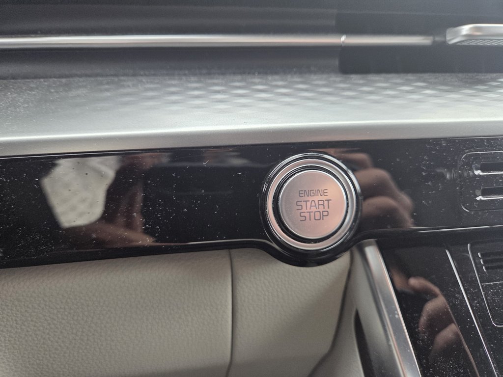 2023 Kia Carnival LX+ | Cam | 8-Pass | USB | AutoHeadLamps | CarPlay in Hebbville, Nova Scotia - 33 - w1024h768px