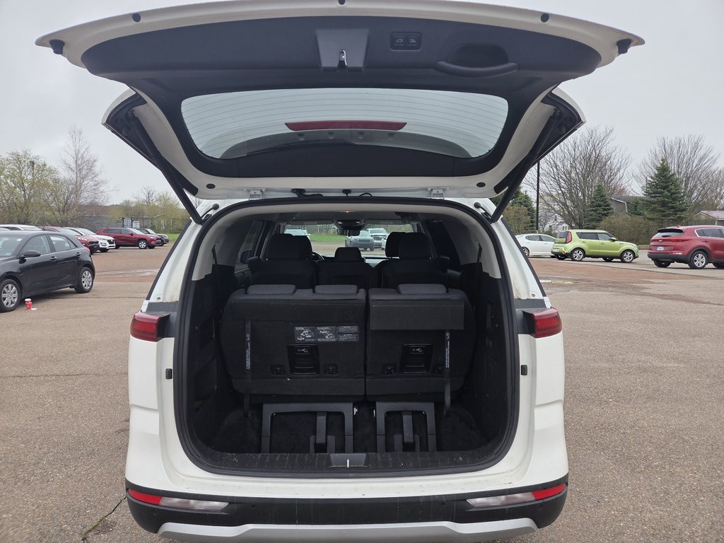 2023 Kia Carnival LX+ | Cam | 8-Pass | USB | AutoHeadLamps | CarPlay in Hebbville, Nova Scotia - 49 - w1024h768px