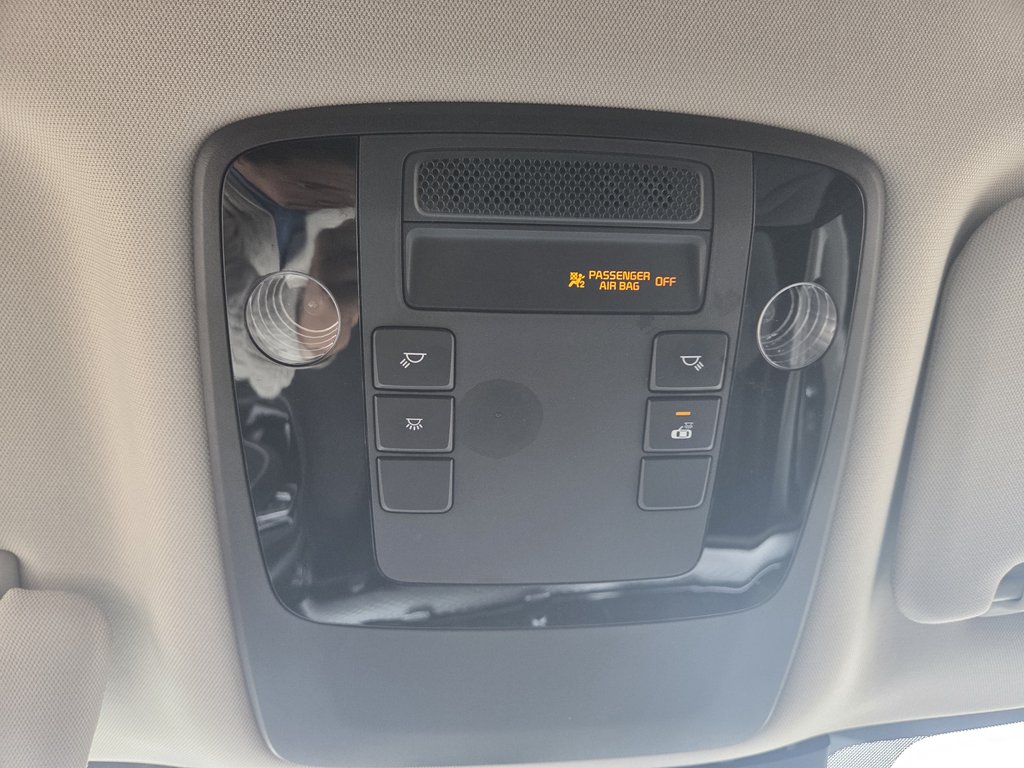 2023 Kia Carnival LX+ | Cam | 8-Pass | USB | AutoHeadLamps | CarPlay in Hebbville, Nova Scotia - 31 - w1024h768px