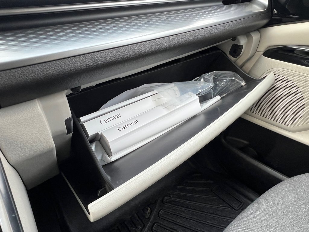 Kia Carnival LX+ | Cam | 8-Pass | HtdSeats | Warranty to 2028 2024 à Amherst, Nouvelle-Écosse - 35 - w1024h768px