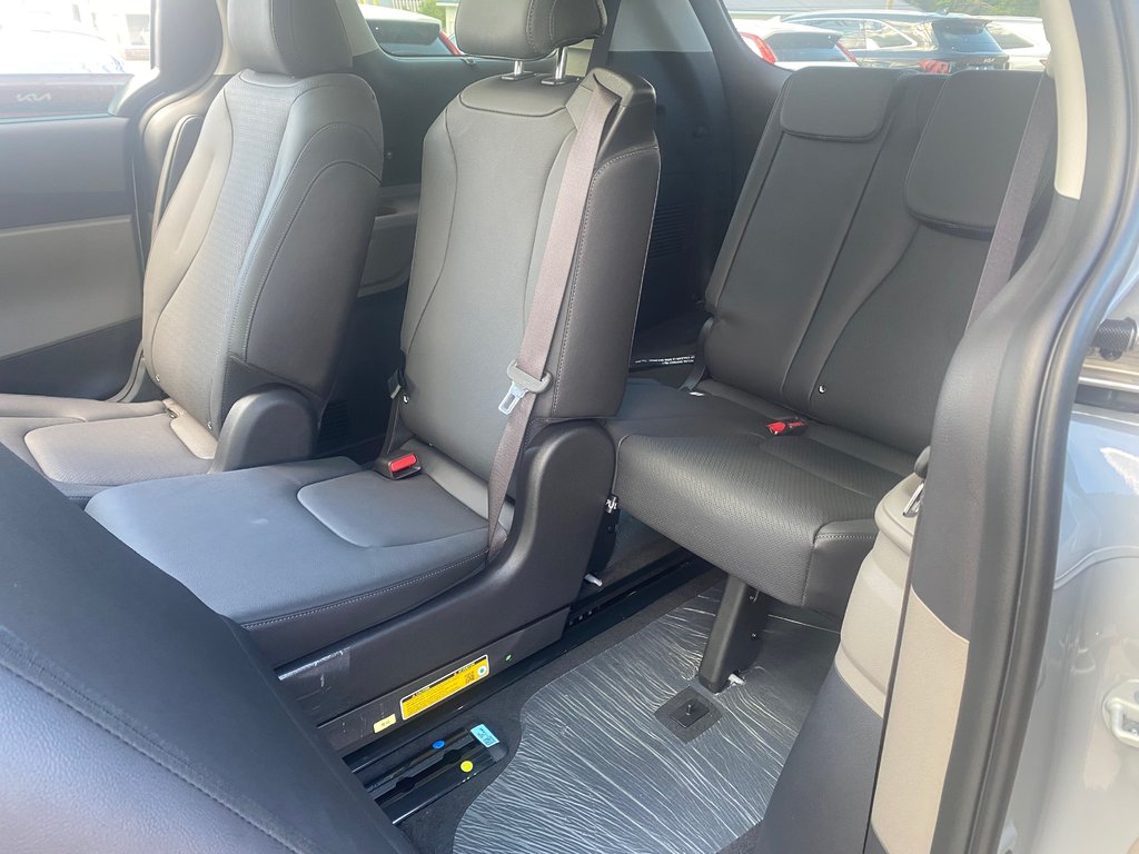 2026 Kia Carnival SX | Leather | Roof | Nav | Warranty to 2031 in Amherst, Nova Scotia - 19 - w1024h768px