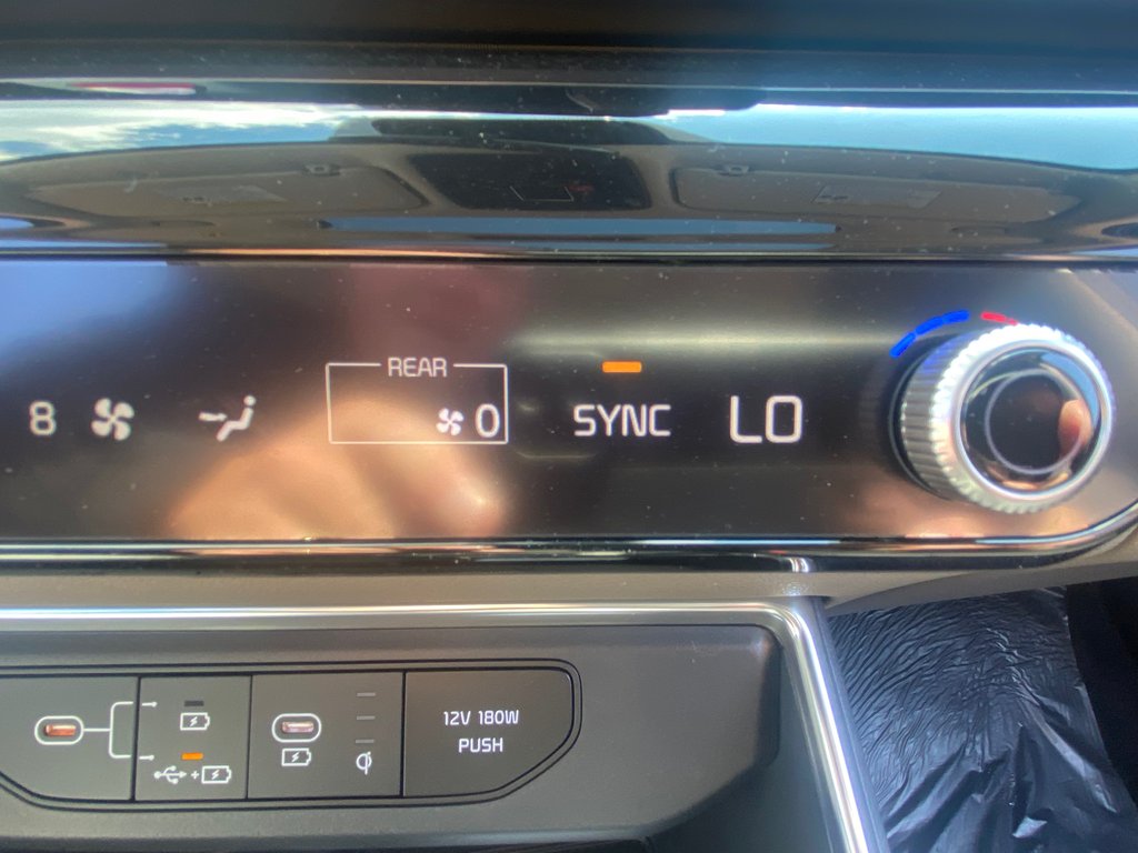2026 Kia Carnival SX | Leather | Roof | Nav | Warranty to 2031 in Amherst, Nova Scotia - 47 - w1024h768px