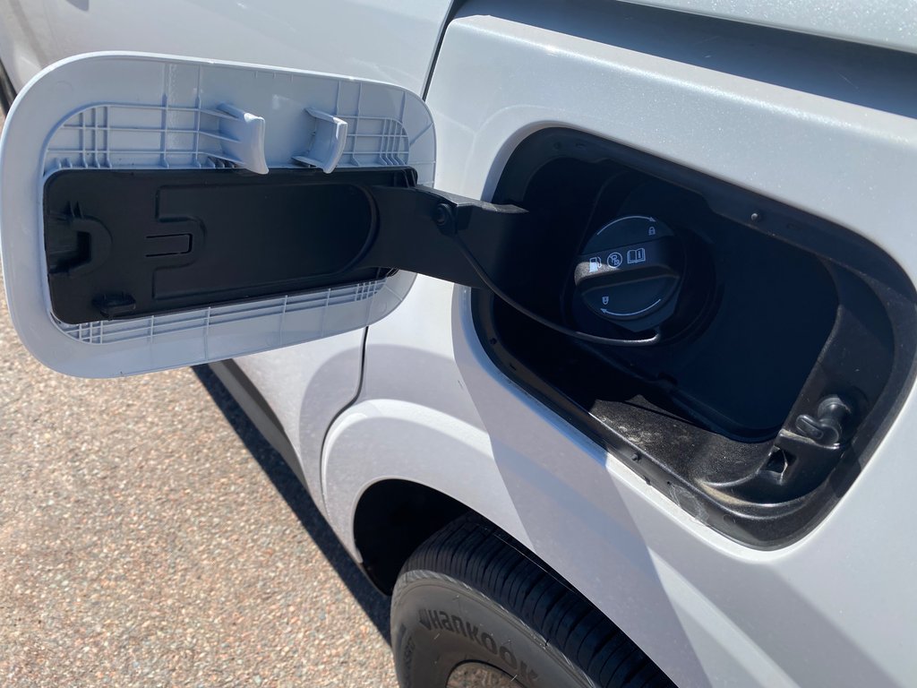 2027 Kia Carnival LX | Nav | 8-Pass | Cam | USB | Warranty to 2031 in Amherst, Nova Scotia - 21 - w1024h768px