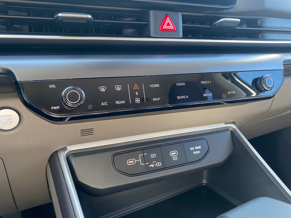 2027 Kia Carnival LX | Nav | 8-Pass | Cam | USB | Warranty to 2031 in Amherst, Nova Scotia - 36 - w1024h768px