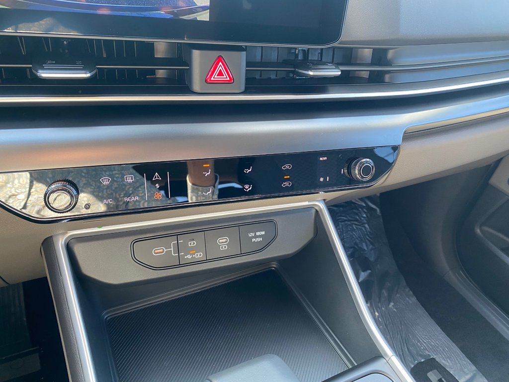 Kia Carnival LX+ | Nav | 8-Pass | Cam | USB | Warranty to 2031 2027 à Hebbville, Nouvelle-Écosse - 37 - w1024h768px
