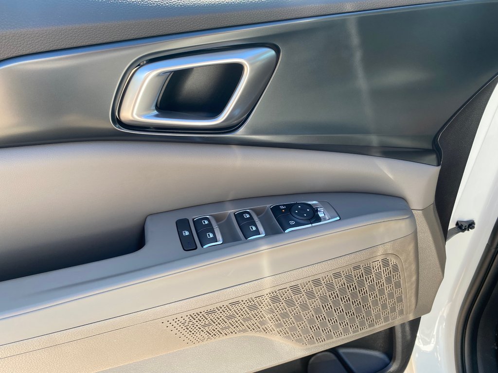 2027 Kia Carnival LX | Nav | 8-Pass | Cam | USB | Warranty to 2031 in Amherst, Nova Scotia - 24 - w1024h768px