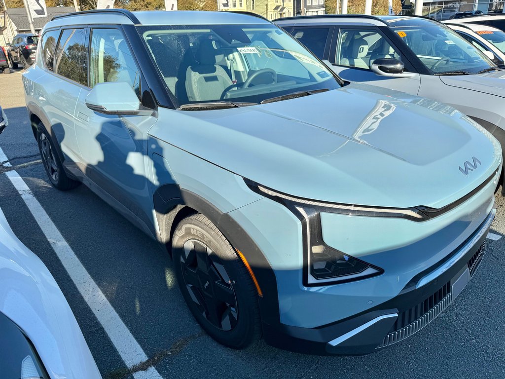 2027 Kia EV5 Wind | EV | Cam | HtdSeats | Warranty to 2034 in Amherst, Nova Scotia - 1 - w1024h768px