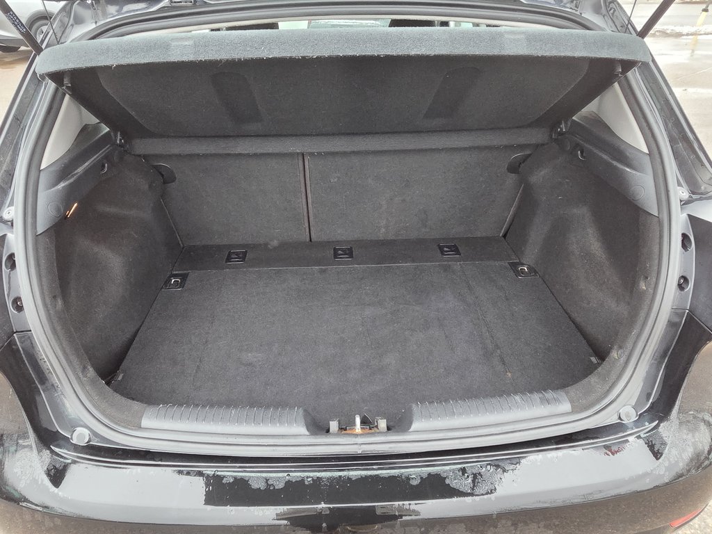 2017 Kia Forte 5-Door EX | Cam | USB | HtdSeats | Bluetooth | Keyless in Bridgewater, New Brunswick - 45 - w1024h768px