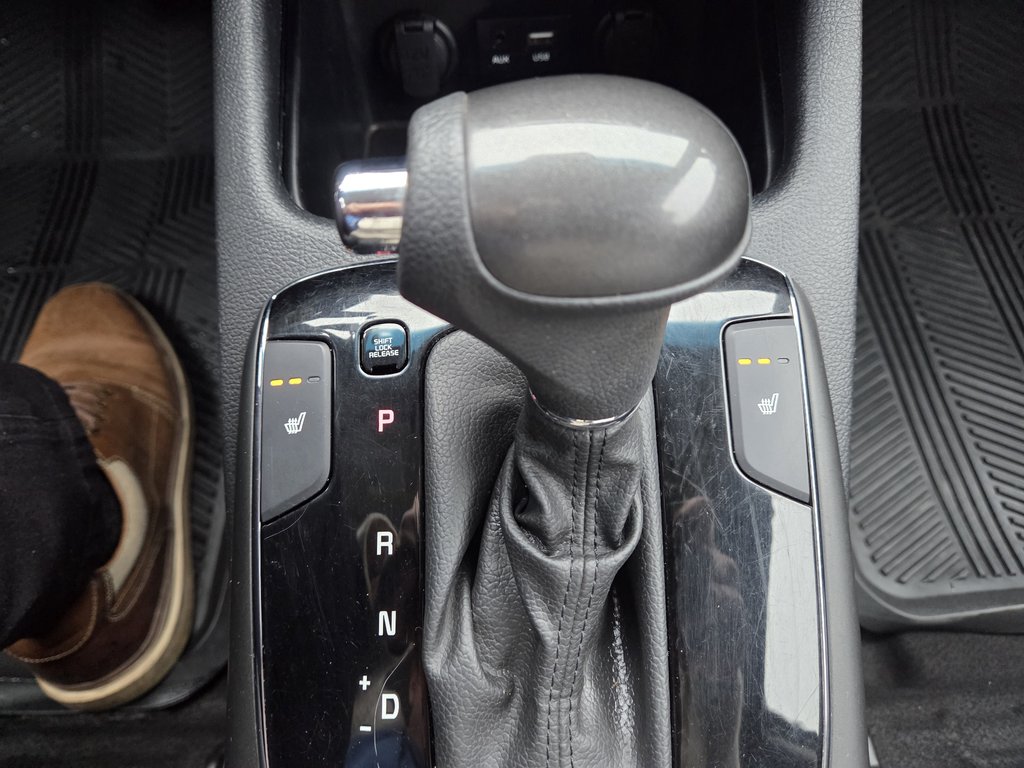 2017 Kia Forte 5-Door EX | Cam | USB | HtdSeats | Bluetooth | Keyless in Bridgewater, New Brunswick - 41 - w1024h768px