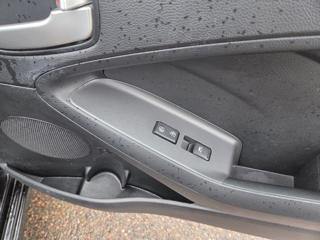 2017 Kia Forte 5-Door EX | Cam | USB | HtdSeats | Bluetooth | Keyless in Bridgewater, New Brunswick - 62 - w1024h768px