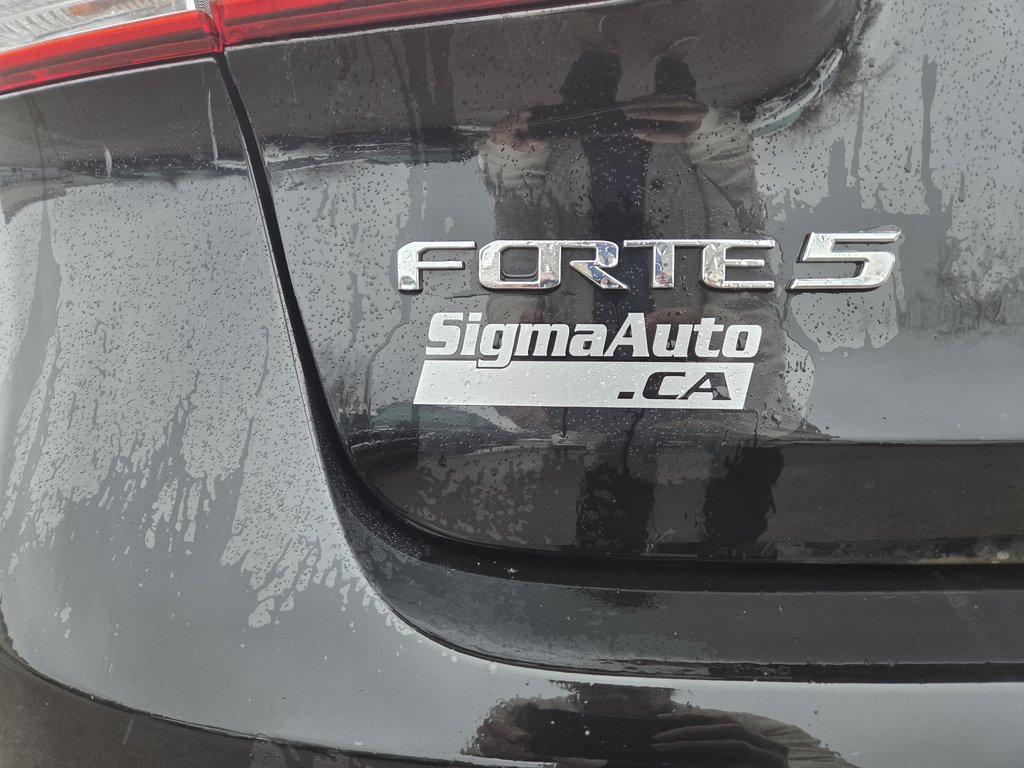 2017 Kia Forte 5-Door EX | Cam | USB | HtdSeats | Bluetooth | Keyless in Bridgewater, New Brunswick - 19 - w1024h768px