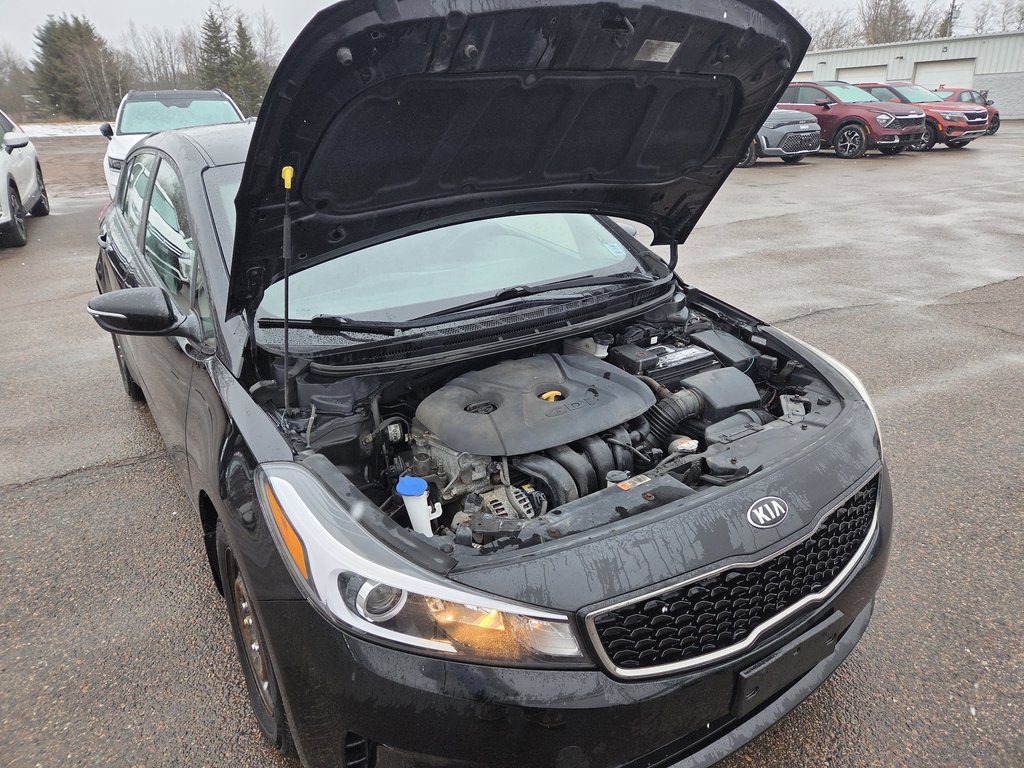 2017 Kia Forte 5-Door EX | Cam | USB | HtdSeats | Bluetooth | Keyless in Bridgewater, New Brunswick - 101 - w1024h768px