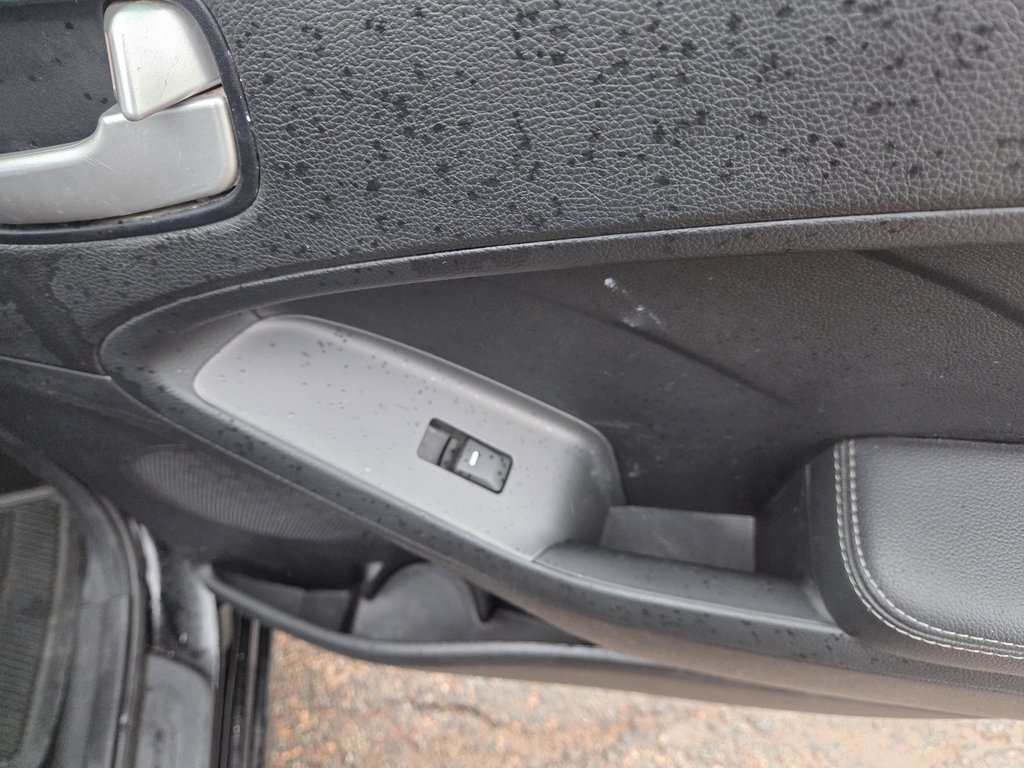 2017 Kia Forte 5-Door EX | Cam | USB | HtdSeats | Bluetooth | Keyless in Bridgewater, New Brunswick - 57 - w1024h768px