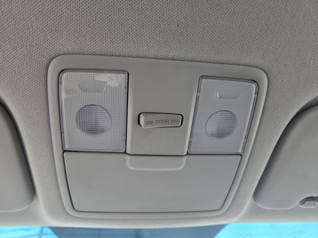 2017 Kia Forte 5-Door EX | Cam | USB | HtdSeats | Bluetooth | Keyless in Bridgewater, New Brunswick - 35 - w1024h768px