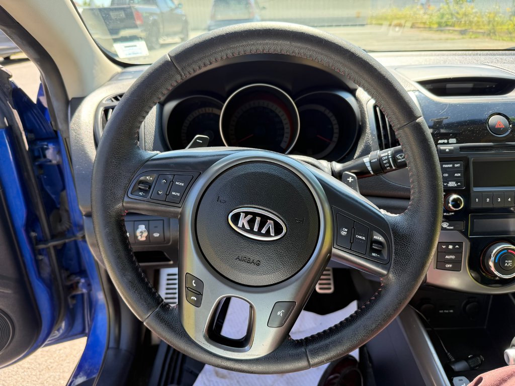2012 Kia Forte Koup SX | Leather | SunRoof | Cam l USB | Bluetooth in Hebbville, Nova Scotia - 31 - w1024h768px