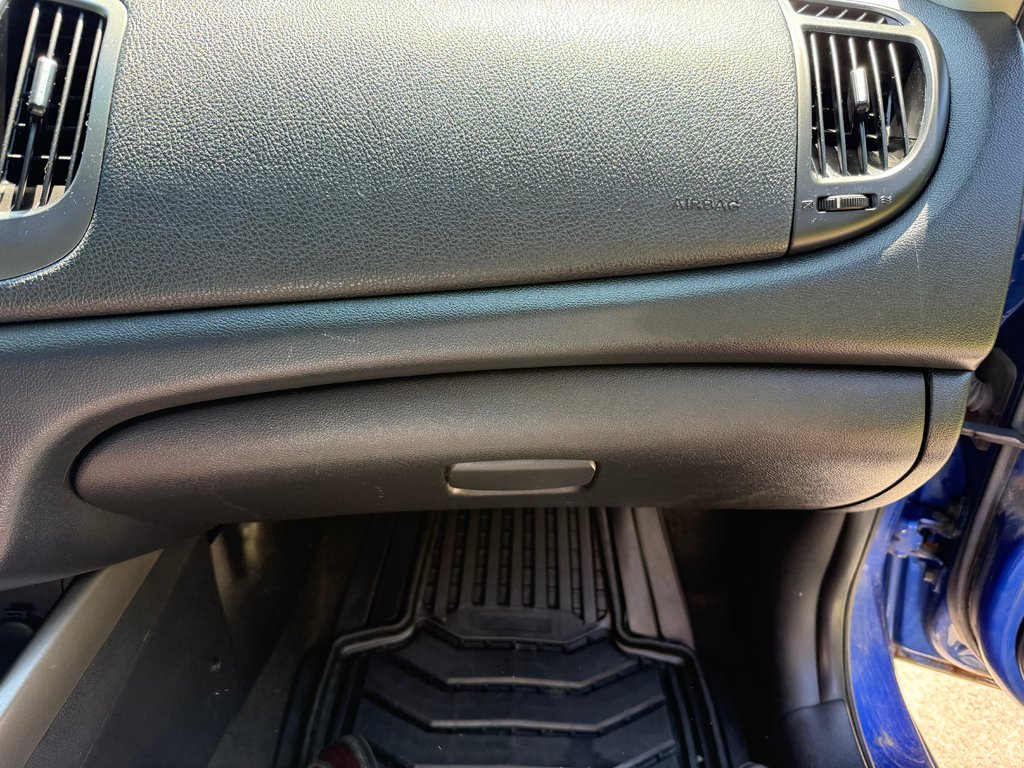 2012 Kia Forte Koup SX | Leather | SunRoof | Cam l USB | Bluetooth in Hebbville, Nova Scotia - 51 - w1024h768px